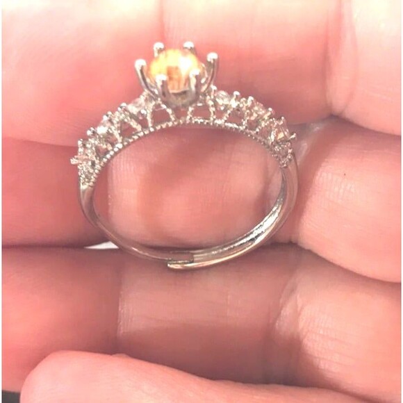 Beautiful Golden Rutile Ring - Picture 4 of 5